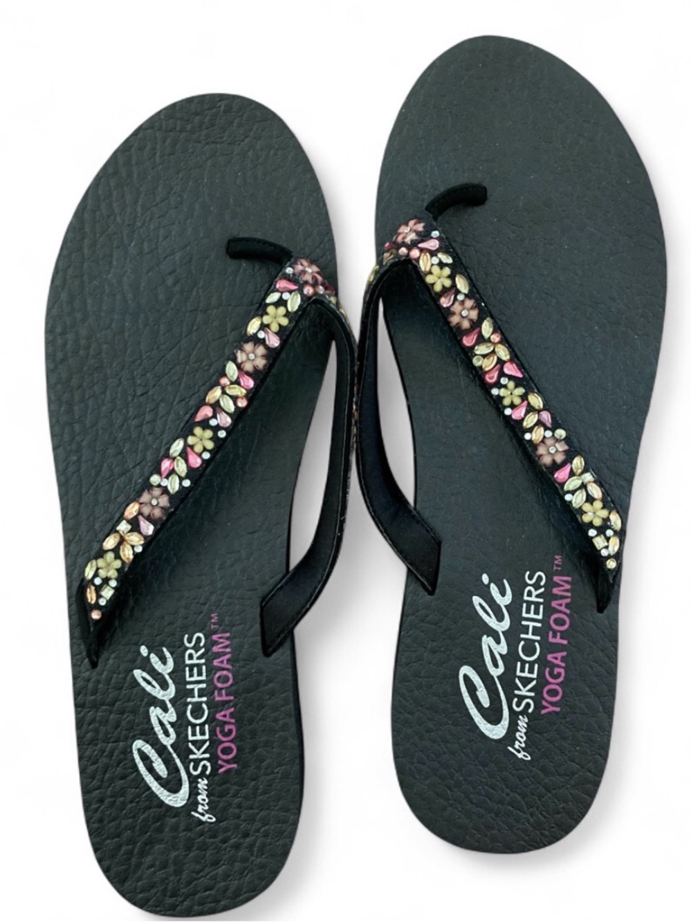 NWOT Sketchers Cali Yoga Foam Black Embellished Flip Flops Womens Size 11